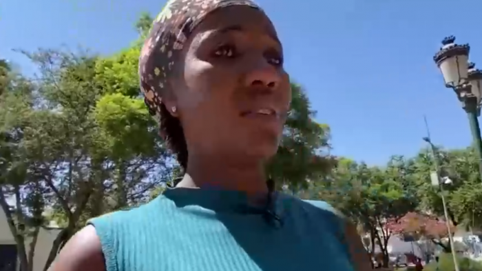 Cuidadora se fugó hace casi un año con la hija de una mujer inmigrante: Niña es buscada por la policía