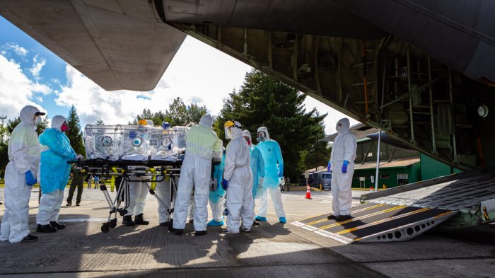 Los Lagos: Sólo quedan tres camas críticas disponibles y pacientes son trasladados a Santiago