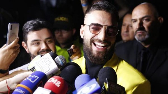 Provocó aglomeraciones: Policía suspende encuentro de Maluma con sus fans por violar normas sanitarias
