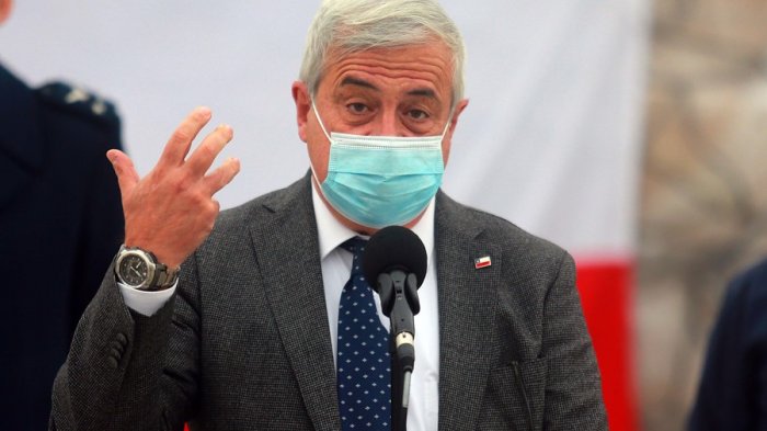 Mañalich pide al gobierno que 