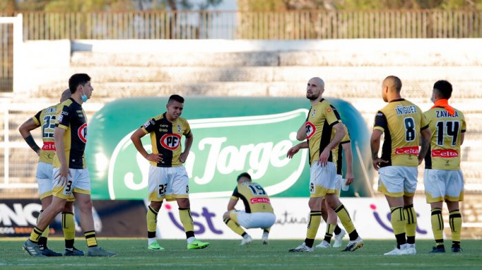 Coquimbo se transformó en el segundo descendido a la Primera B tras igualar con Palestino