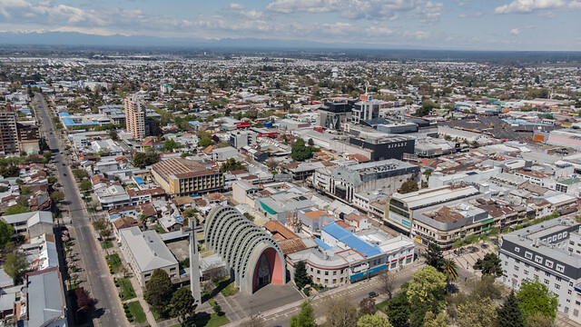 ¿Cuáles son los candidatos constituyentes y comunas que componen el distrito 19?