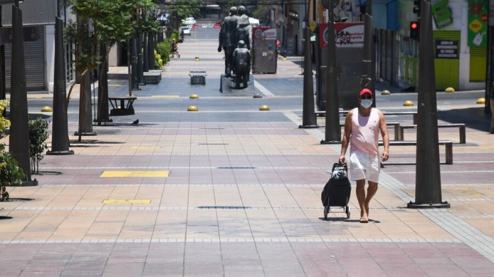 De Antofagasta a Osorno: Revisa las 10 comunas con más casos activos en el Informe Epidemiológico