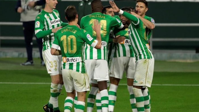 Betis de Pellegrini derrotó sobre el final al Getafe sin la presencia de Bravo