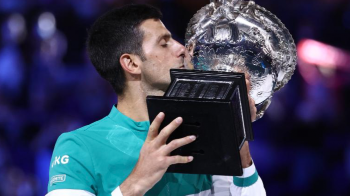 A dos grand slams del récord: Djokovic obtiene su noveno Abierto de Australia tras vencer a Medvedev