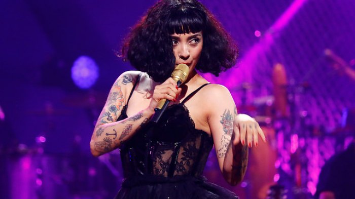 México: Secretaría de la Cultura invita a ver las obras de Mon Laferte en el Museo de CDMX