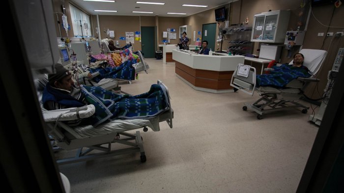 Vacunación de personas dializadas comenzará entre el jueves y el viernes