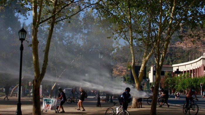 Nueva jornada de protestas e incidentes en Plaza Italia: Informan desvíos en el sector