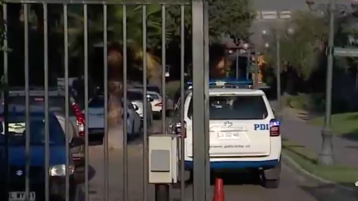 Niño de 12 años en riesgo vital tras accidente en piscina de Club Palestino en Las Condes