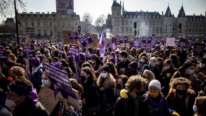 De memoriales a marchas: Así conmemoraron el 8M en distintos países del mundo