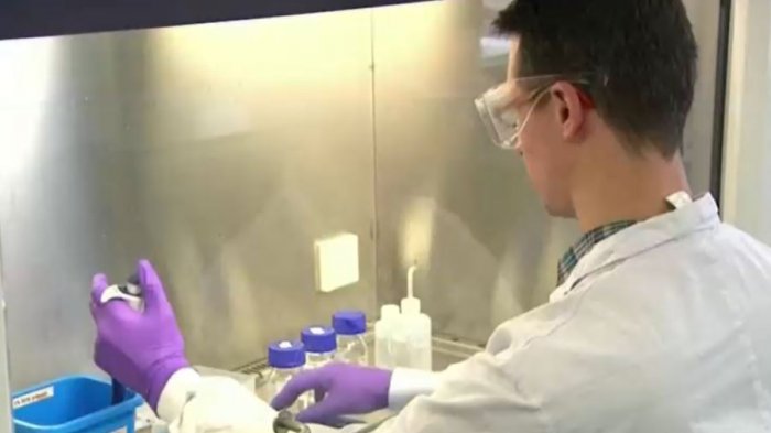 Requiere sólo una dosis: Laboratorio CanSino ingresará solicitud para evaluar uso de su vacuna en el país