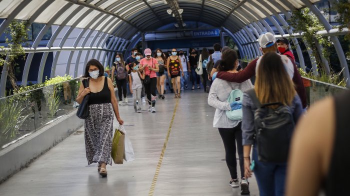 Sernac: 88% de las mujeres se ha sentido discriminada por el comercio