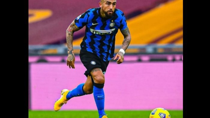 Arturo Vidal fue operado con éxito de su rodilla: Podría estar más de un mes de baja