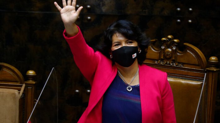 Yasna Provoste asumió como nueva presidenta del Senado