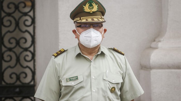 Director general de Carabineros plantea trasladar icónico monumento institucional tras sufrir 