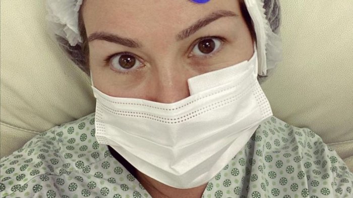 Javiera Contador se sometió a operación para mejorar su visión: 