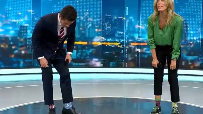 ¿Por qué Mónica Rincón y Humberto Sichel presentaron las noticias con calcetines distintos?