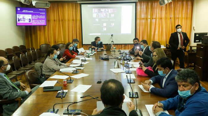 Tercer retiro del 10%: Comisión conoció los seis proyectos y gobierno reiteró su oposición