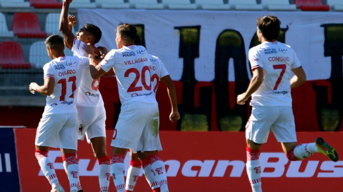 Curicó superó a Melipilla en el arranque del Campeonato Nacional 2021