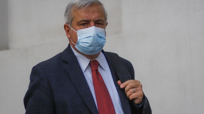 Mañalich y posible postergación de elecciones: 