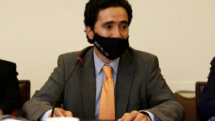 Briones explica por qué no propuso antes la rebaja del pasaje: 