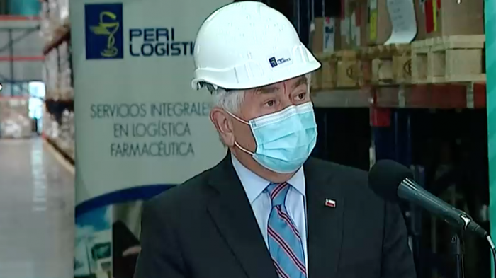 Ministro Paris por aplicación de Isapres a alza postergada del año pasado: 