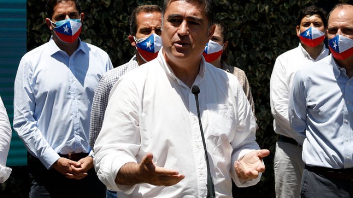 Tercer retiro: Desbordes le pide al gobierno no ir al TC para bloquear la iniciativa