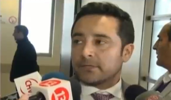 Carabineros detiene a fiscal Pedro Pinochet: Fue sorprendido en fiesta clandestina en Santiago