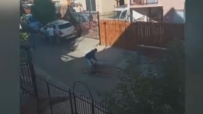 Mujer dejó con heridas graves a vecino que quiso ayudarla a controlar incendio en su casa