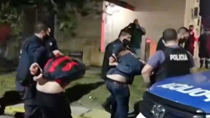 Detienen a chilenos que protagonizaban asaltos en Argentina: Tenían amplio prontuario de delitos en la RM