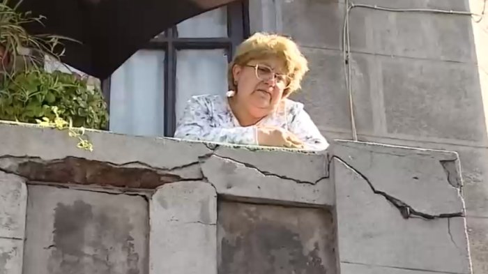 El dramático caso de una mujer que no sale de casa hace un año: Tiene artrosis y ya retiró todos sus fondos