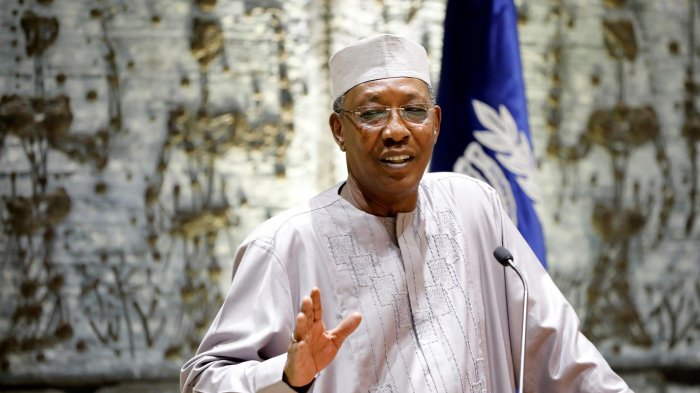 Presidente de Chad murió tras resultar herido en batalla con rebeldes