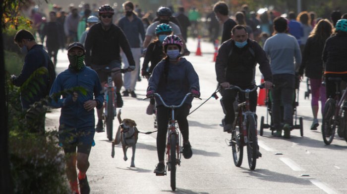 ¿Cuáles son los nuevos horarios de la franja deportiva en comunas en cuarentena y transición?