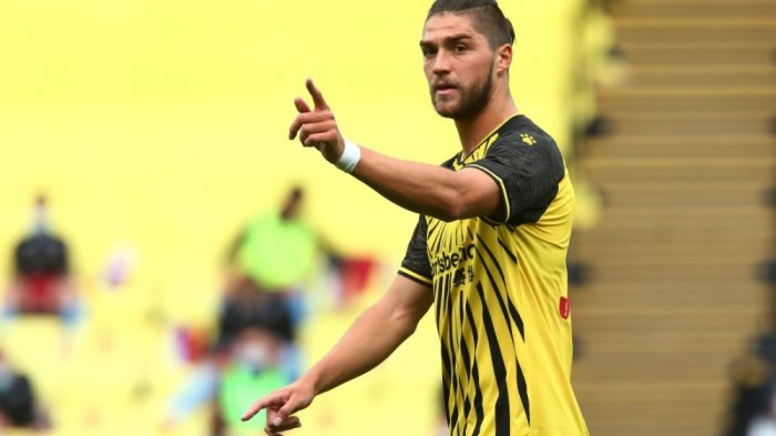 Otro chileno a la Premier: El Watford de Sierralta venció a Millwall y logró el ascenso