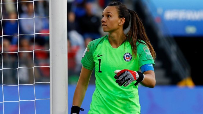 DT del PSG elogia a Tiane Endler: 