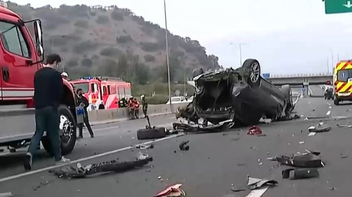 Accidente múltiple en autopista Costanera Norte dejó a 2 personas lesionadas