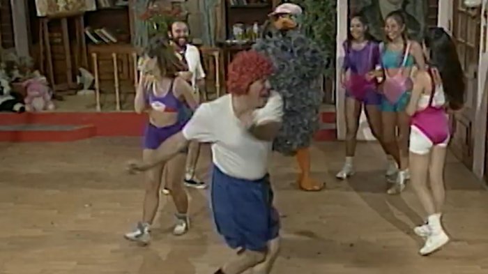 Una joya de Internet: MC Hammer viraliza video del Profesor Rossa bailando y la rompe en redes