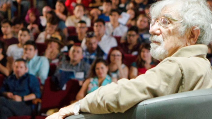 Familia de Humberto Maturana agradece muestras de cariño: 