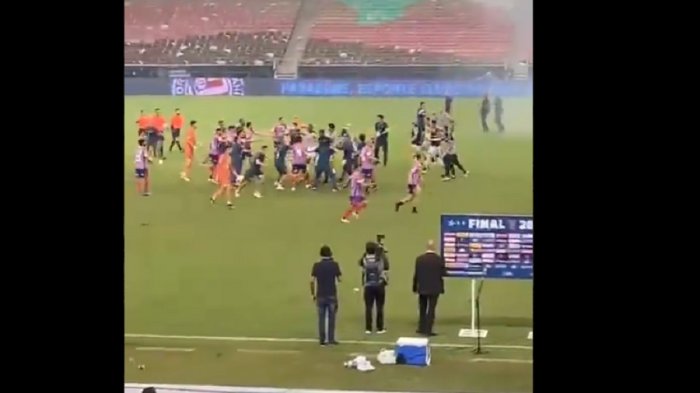 Final del fútbol brasileño terminó en una brutal pelea entre jugadores