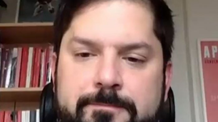 Boric por recolección de firmas: 