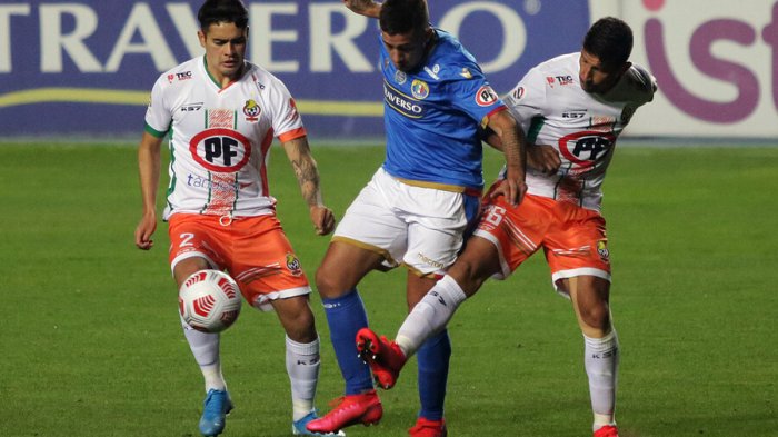 Audax Italiano se transformó en el único puntero tras empatar con Cobresal