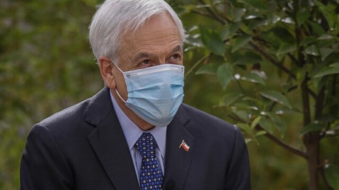 Presidente Piñera está en La Moneda a la espera de los resultados de las elecciones