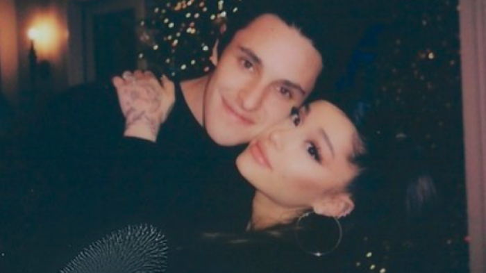 Ariana Grande y Dalton Gomez se casaron en íntima boda