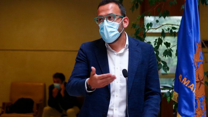 Pablo Vidal respaldó candidatura de Paula Narváez y se bajó de la carrera presidencial