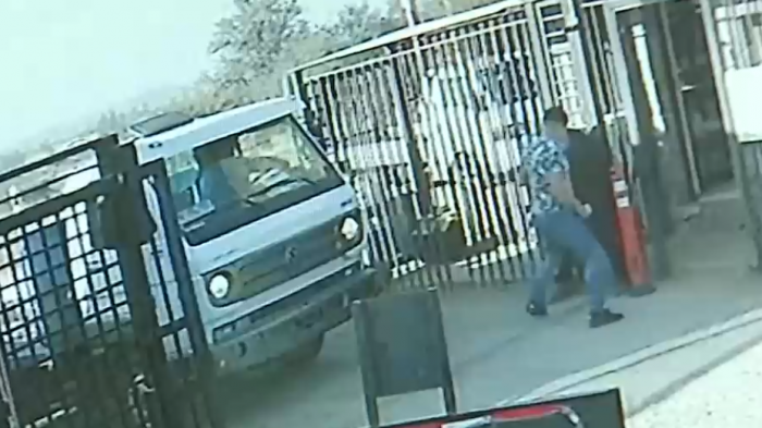 Residente de condominio golpeó a guardia que le cobró gastos comunes en Batuco