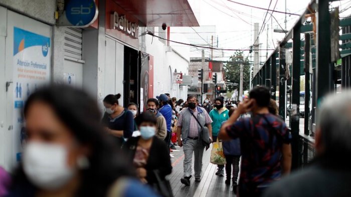 Informe Epidemiológico: Puente Alto, Maipú y La Florida son las comunas con más casos activos de Chile