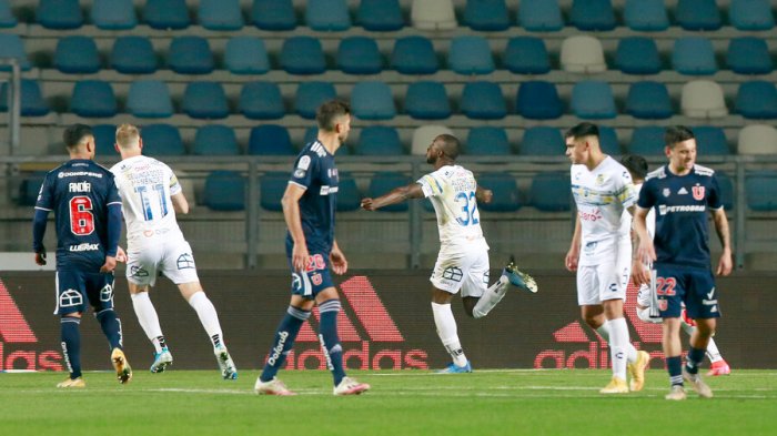 La U fue superada por Everton y desperdició la opción de ser el líder exclusivo