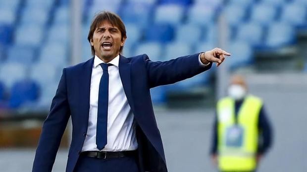Fin de ciclo: Inter oficializó la salida de Antonio Conte de la banca del club
