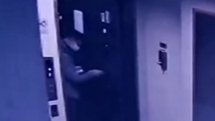 Lo pillaron con las manos en la masa: Ladrón fue detenido en pleno robo en departamento en Providencia