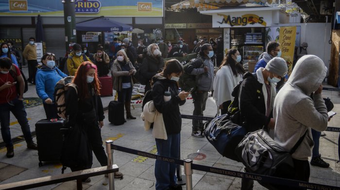Carabineros detalla el error más común de los pasajeros en el terminal de buses